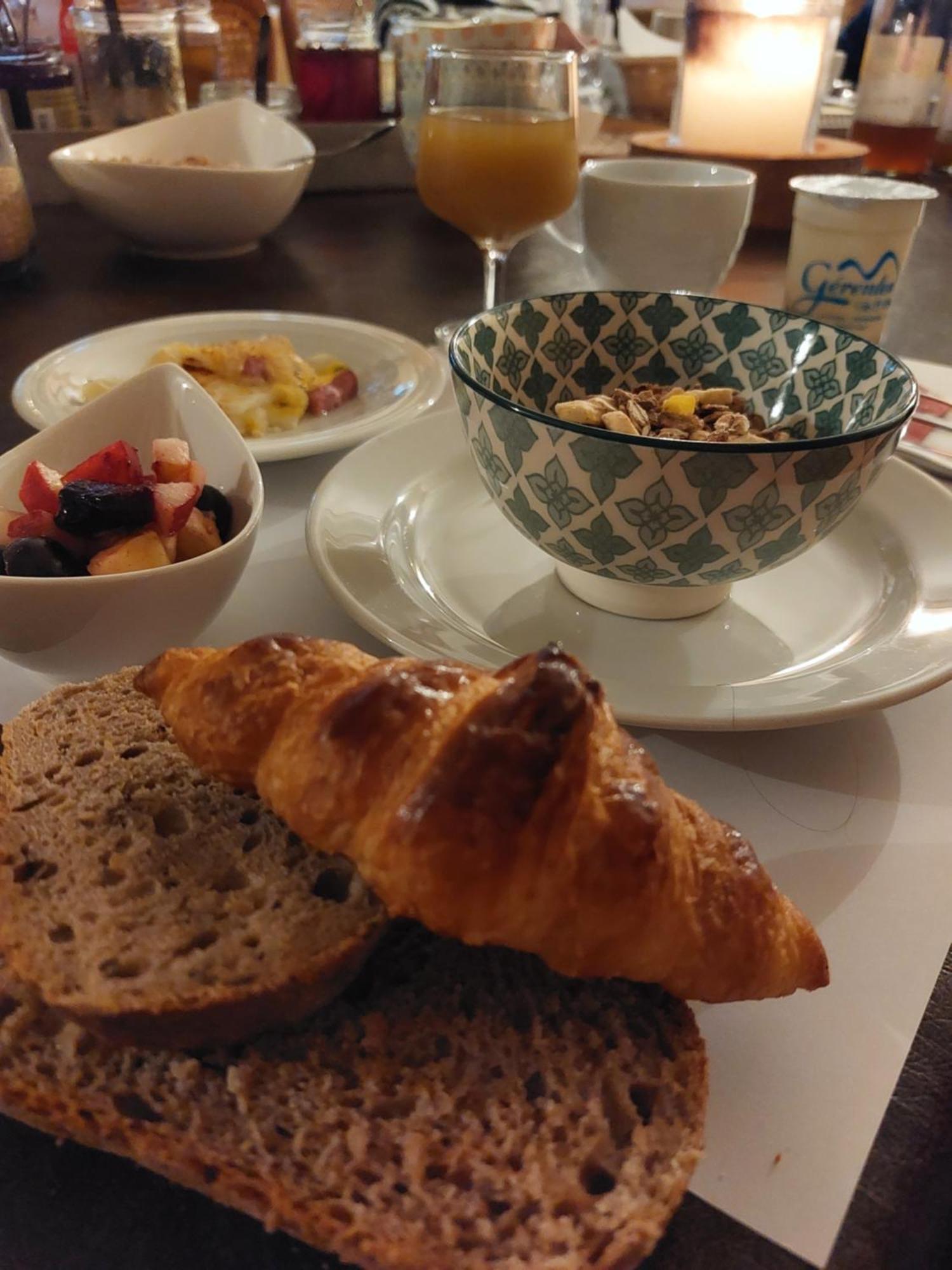 Chambres D'Hotes, B&B La Musardiere Alba-la-Romaine Εξωτερικό φωτογραφία