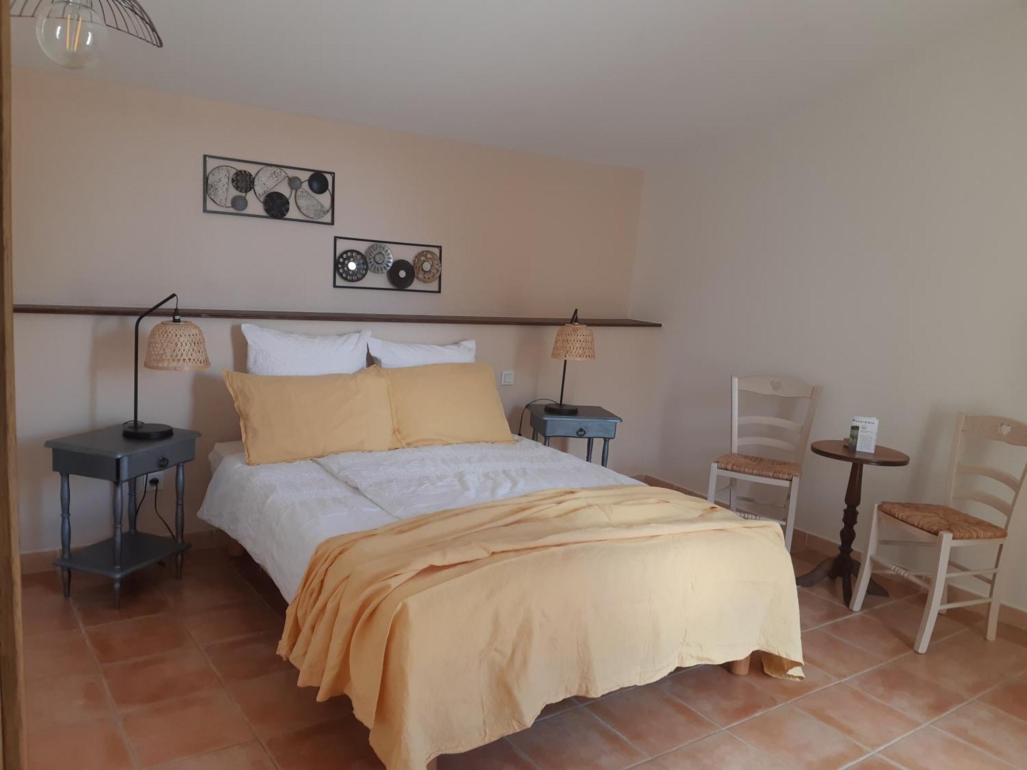 Chambres D'Hotes, B&B La Musardiere Alba-la-Romaine Εξωτερικό φωτογραφία